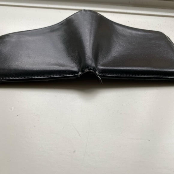 Gucci Wallet - Picture 14 of 16